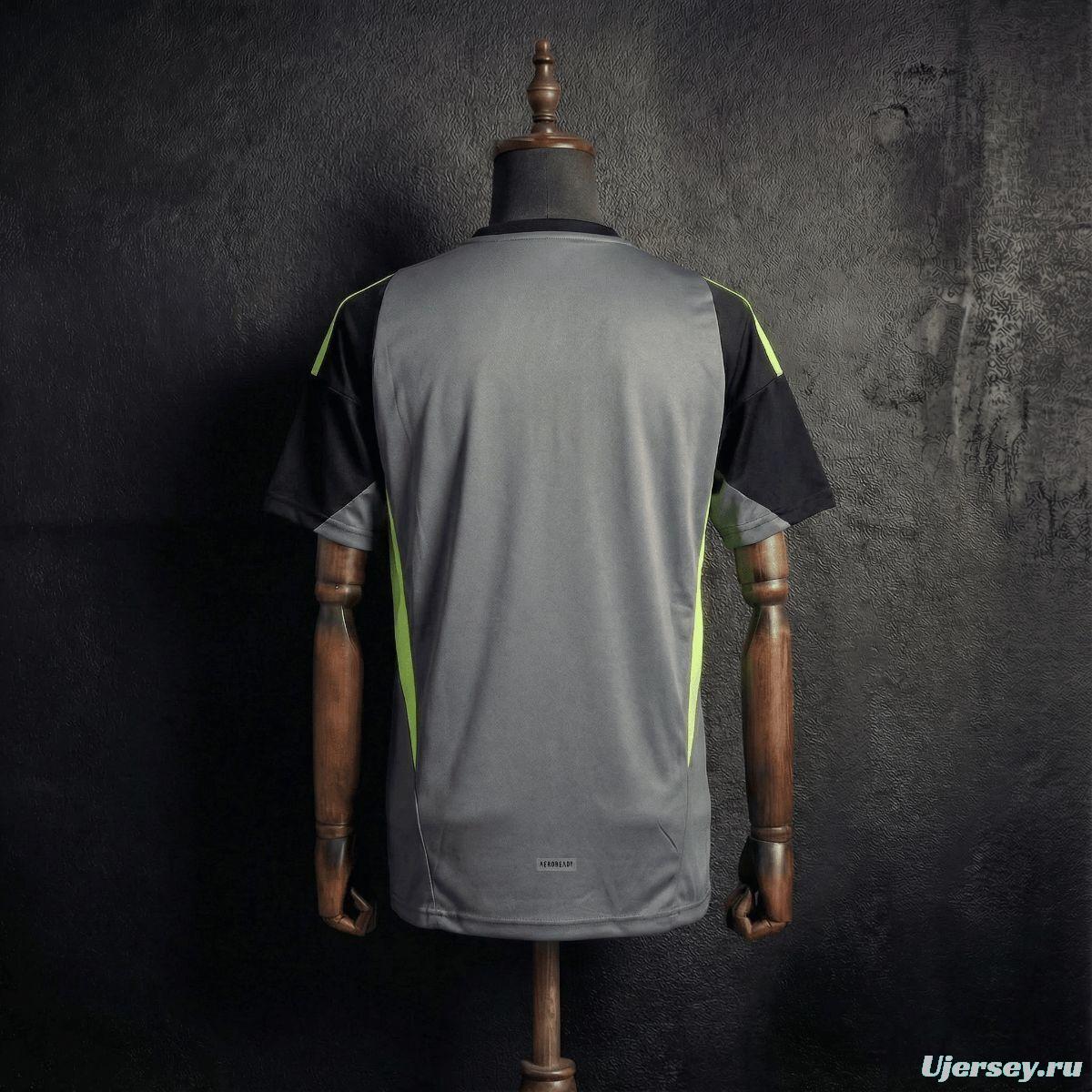 25/26 Real Madrid Goalkeeper Grey Jesrey