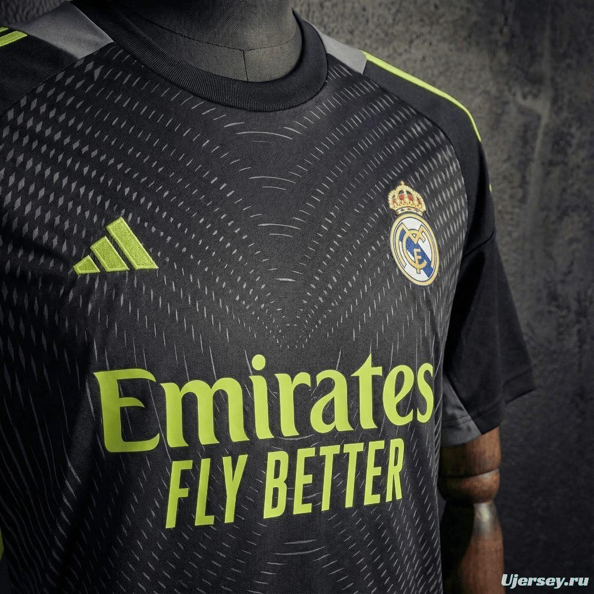 25/26 Real Madrid Goalkeeper Grey Jesrey