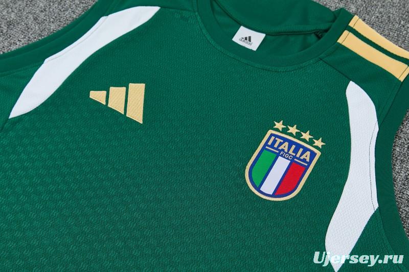 26/27 Italy Green Sleeveless Training Vest +Soccer Shorts