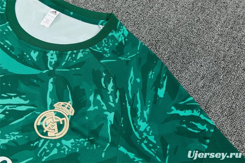 2026 Real Madrid Green Camouflage  Short Sleeve+Soccer Shorts