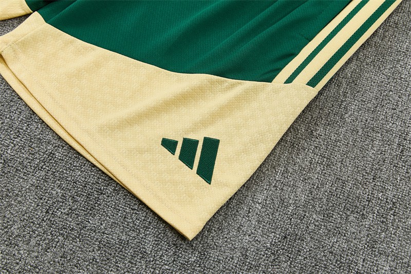 2026 Real Madrid Green & Cream  Short Sleeve+Soccer Shorts