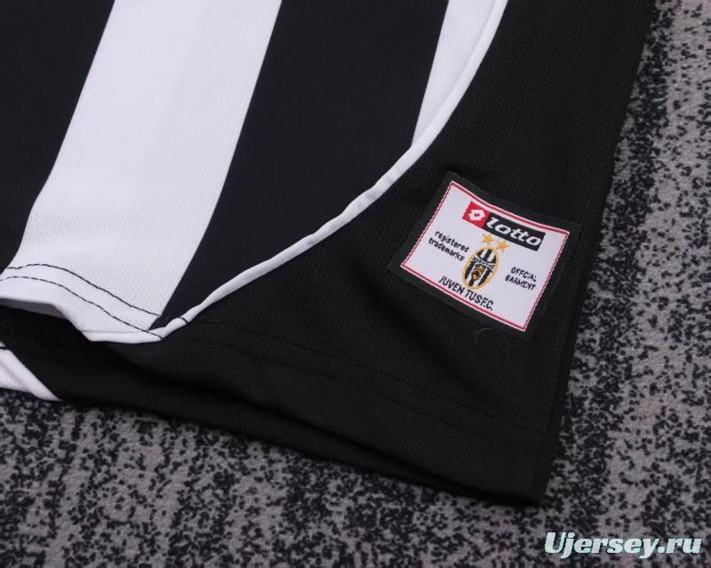 Retro Kids 02/03 Juventus Black White Home Jersey