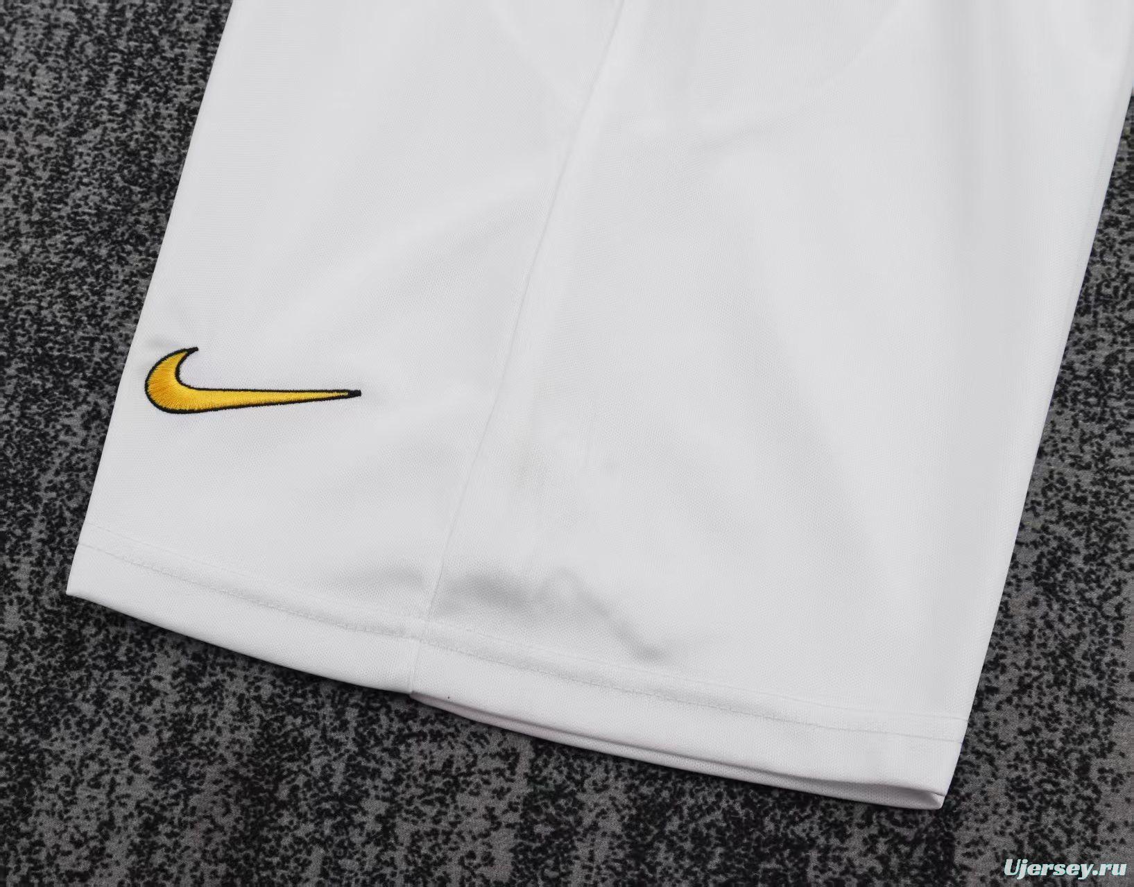Retro Kids 04/05 Juventus Home Jersey