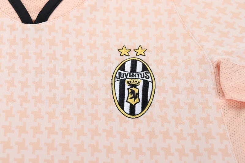 Retro Kids 03/04 Juventus Away Jersey