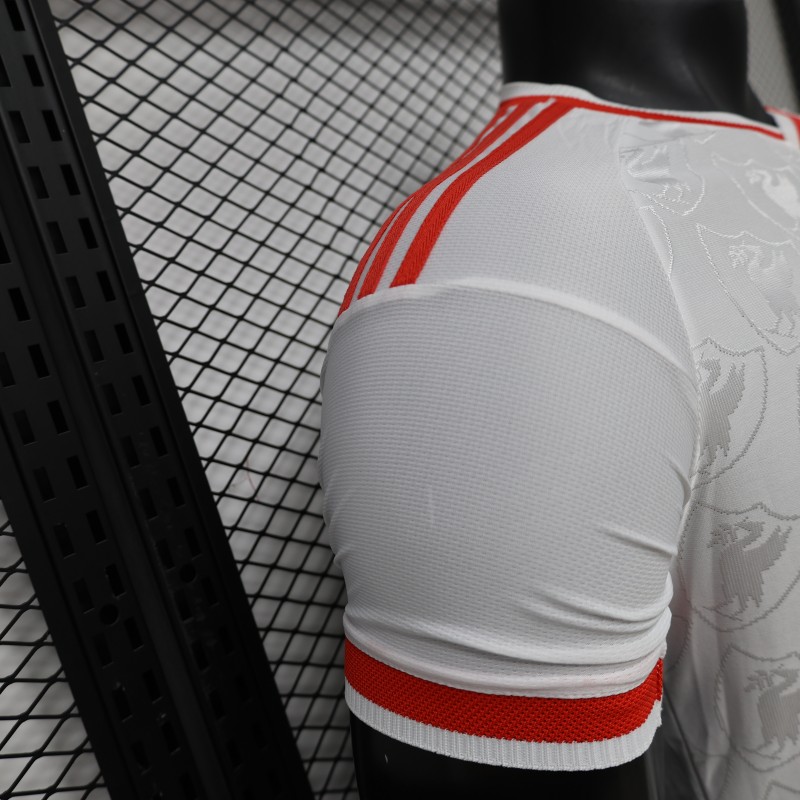 Player Version 26/27 Liverpool White  Jersey