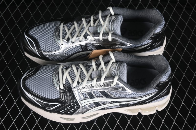 Asics Gel-Kayano 30 Running Shoes with FF Blast Plus Cushioning and 3D GEL Technology - 1201A935-001