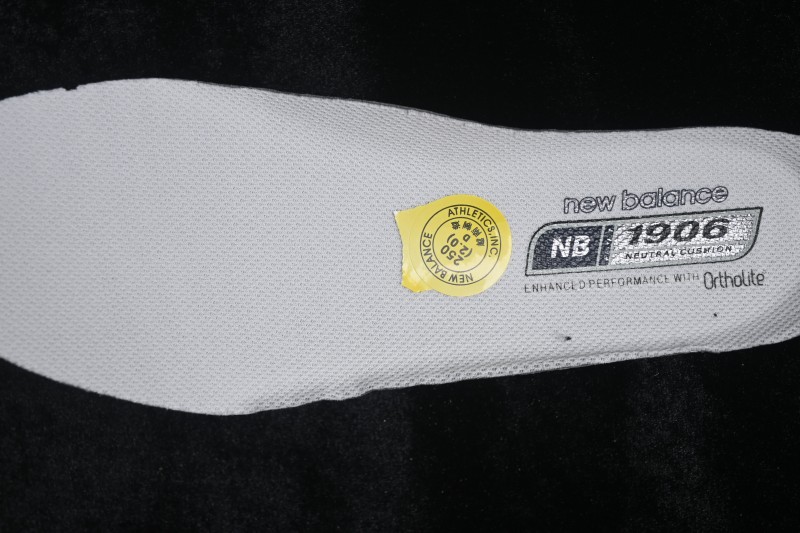 New Balance 1906 Retro Running Shoes with Breathable Mesh and T-Beam Arch Support - U1906RGC