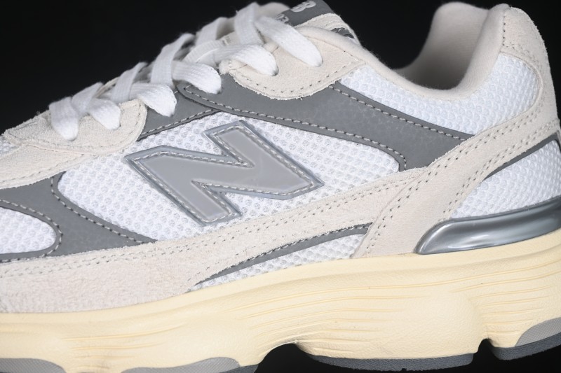 New Balance 603 Series Retro Casual Running Shoes with Breathable Mesh Upper - M6031CK