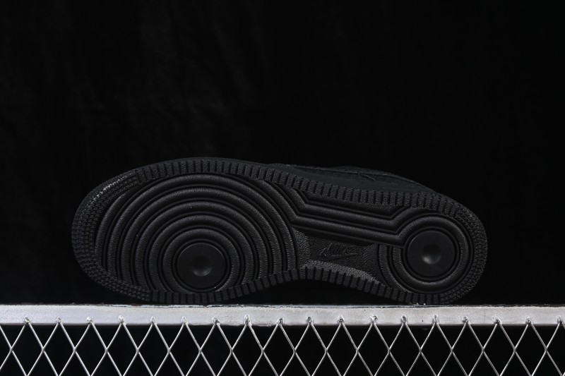 Nike Air Force 1 '07 Low Classic Basketball Shoes with Full-Length Air Cushioning - IQ9965-001