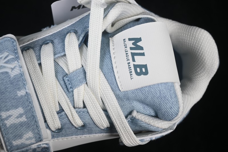 NY MLB Chunky Liner Pocket Monogram New York Yankees Platform Running Shoes - 3ASXMDM6N50BLS