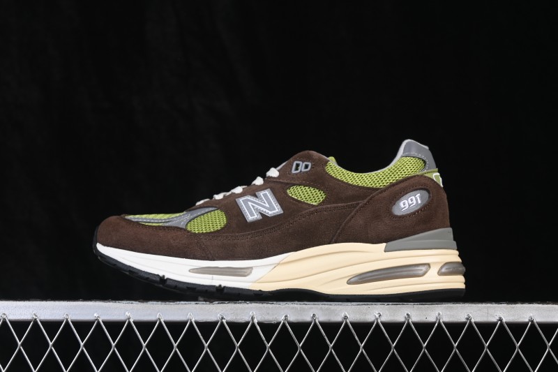 Kith x New Balance Made in USA M991 Retro Running Shoes with Pigskin Suede and ABZORB Cushioning - U991CK2