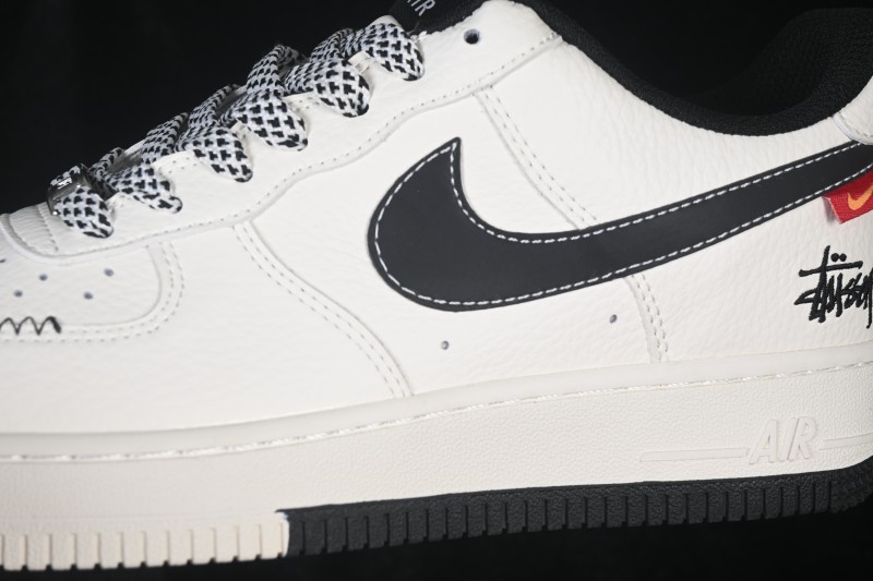Nike Air Force 1 '07 Low Black and White Contrast Retro Basketball Sneakers - MM3399-817