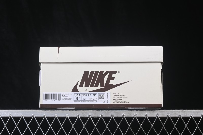 Nike Travis Scott Air Jordan 1 Low OG Sneakers with Reversed Swoosh Design - DM7866-117