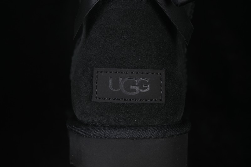UGG Mini Bailey Button II Bow Outdoor Snow Boots - 1016501 Black
