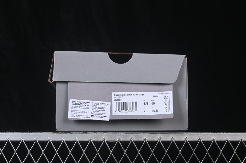 Balenciaga x Puma Speedcat Collaboration Low-Top Lifestyle Sneakers with Racing-Inspired Design - 406515-01