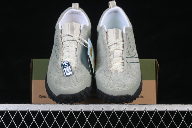 Keen Newport H2 Outdoor Waterproof Lifestyle Shoes for Women and Men - 922