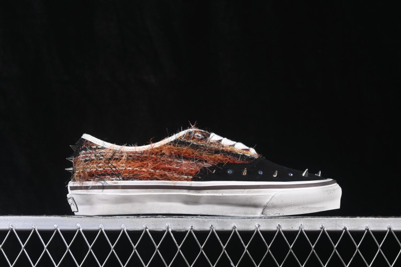 Vans Premium Authentic 44 Punk Style Low-Top Skate Shoes - VN000DB8BML