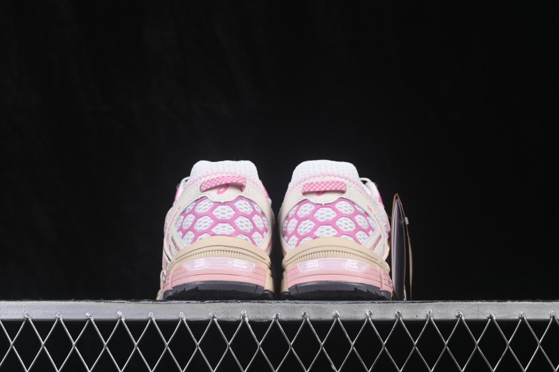 Asics Gel-Kahana 8 FL Retro Running Shoes with GEL Cushioning Technology - 1203B031-203