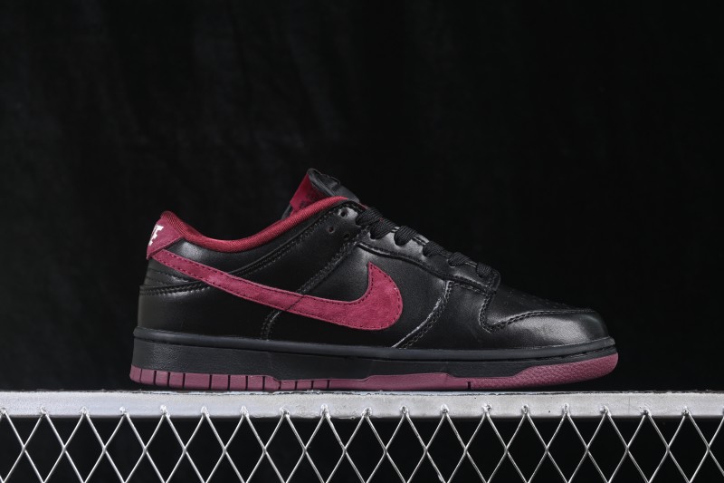 Nike SB Dunk Low Premium Custom Skateboarding Shoes - DS6608-028