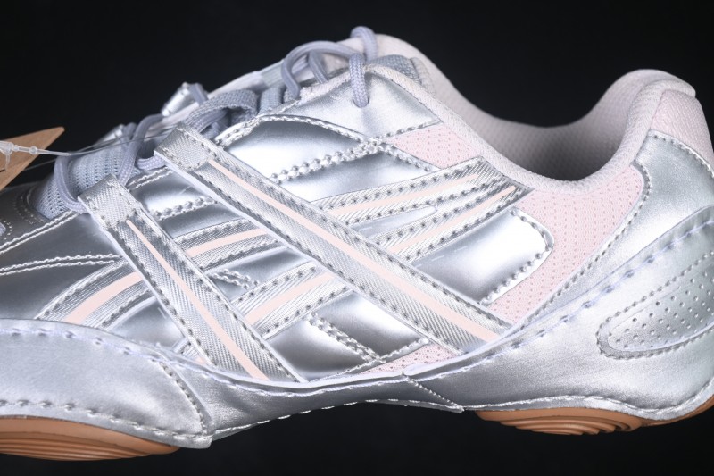 Asics Hypersync Retro Lightweight Breathable Thin-Sole Tennis Shoes - 1203A879-024