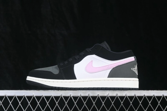 Nike Air Jordan 1 Low Retro Basketball Shoes with Classic Colorway and Premium Leather - II3788-003