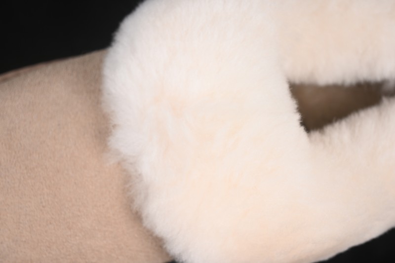 UGG Tazzelle Ankle Platform Snow Boots with Cow Split Leather and Fleece Lining - AJD4