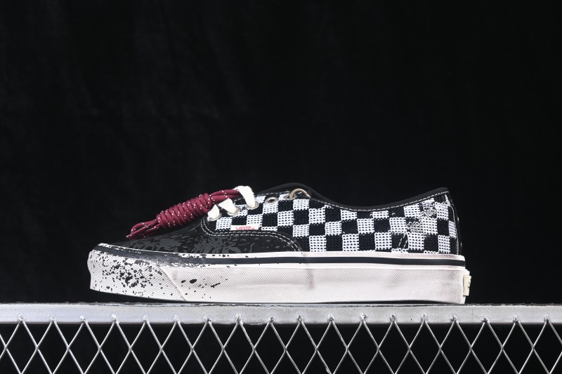 Vans LX Old Skool 36 Low Top Casual Skate Shoes - VN000E8VBLK