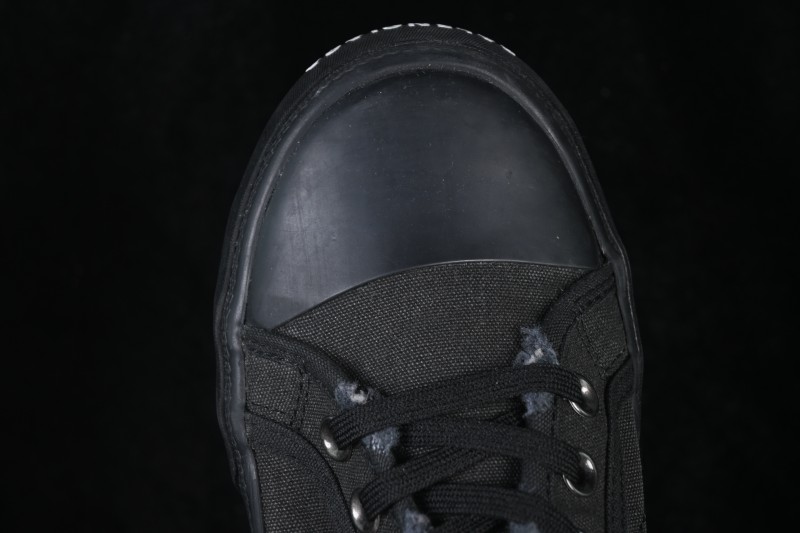 Balenciaga Paris Low Distressed Lace-Up Semi-Slip Fashion Sneakers - W3RC11090