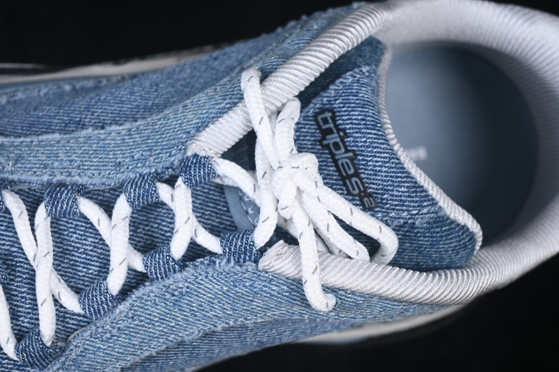 Balenciaga Triple S 2 Trendy Running Shoes - WTSDN4000
