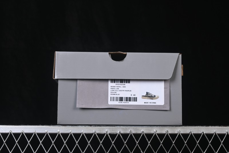 Balenciaga Paris Low Distressed Lace-Up Low-Top Fashion Sneakers - W3RCL4090