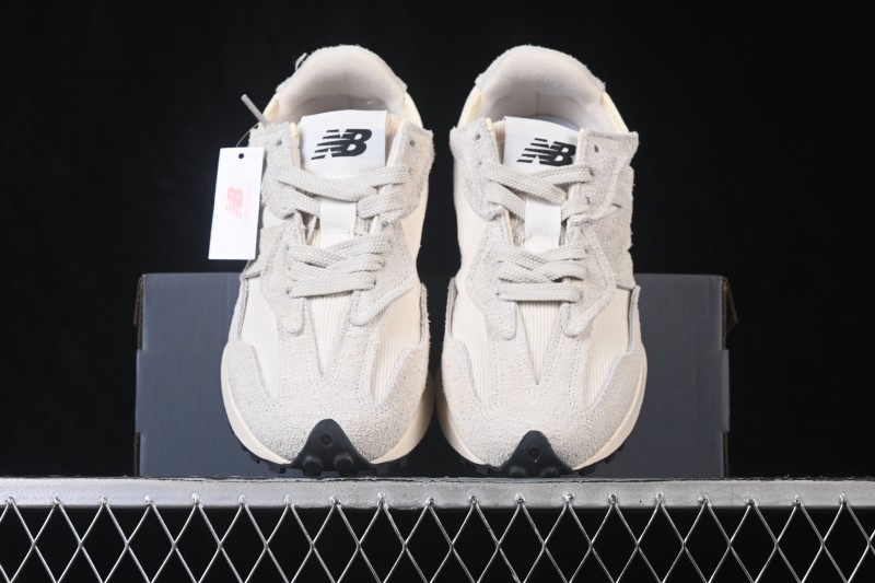 New Balance 327 Retro Casual Running Shoes - U327WCG
