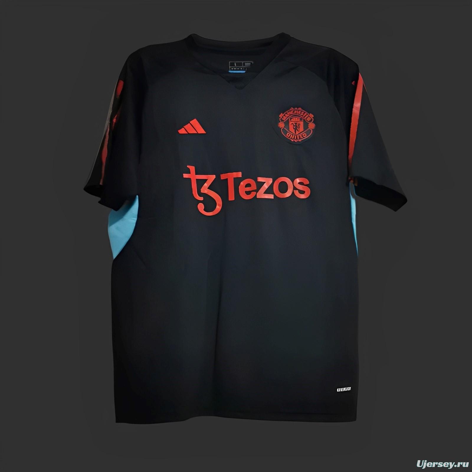 23/24 Manchester United Black Training Jersey