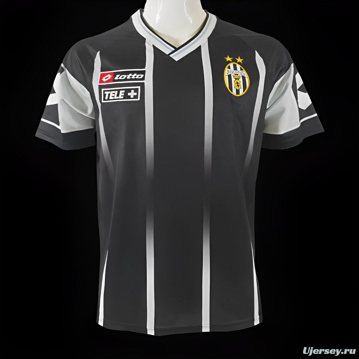 Retro 00/01 Juventus Lotto Black Training Jersey