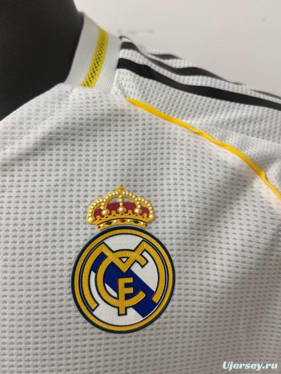 Player Version 25/26 Real Madrid Home Jersey