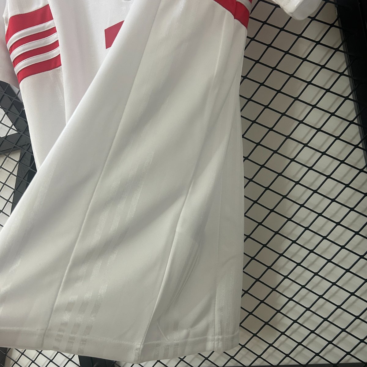Retro 97/99 Benfica Away White Jersey
