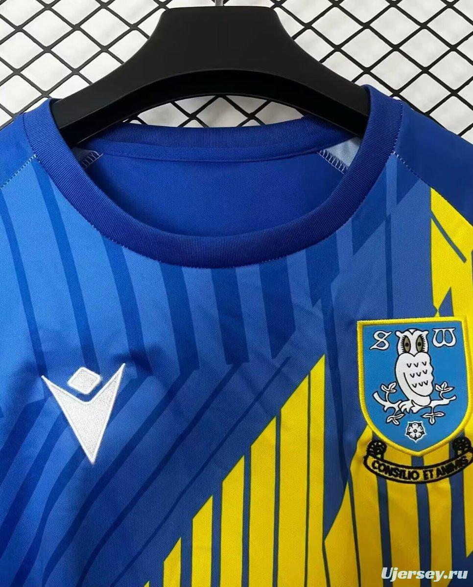 25/26 Sheffield Wednesday M25 Adult Warm Up Jersey