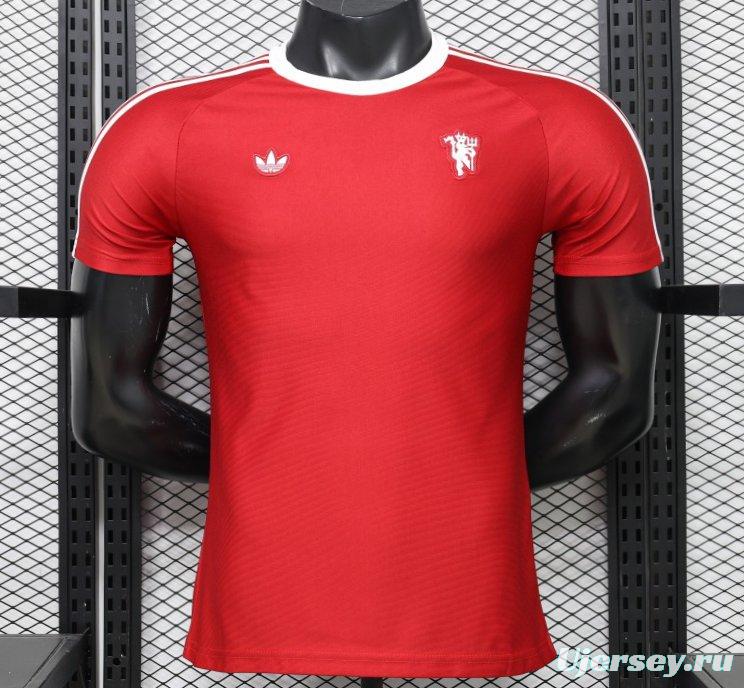 Player Version 26/27 Manchester United Red with White Three-Stripe Shoulders Jersey
