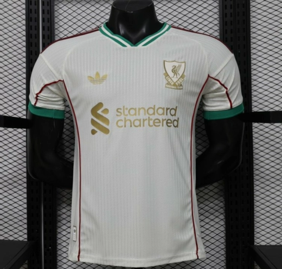 Player Version 26/27 Liverpool FC Off-White with Gold Crest  Special Edition Away Jersey