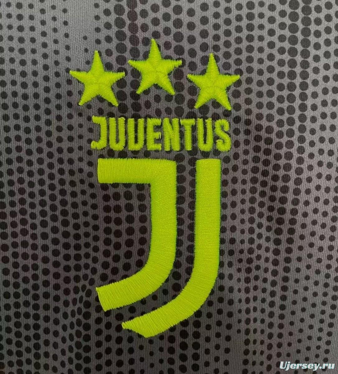 Retro 18/19 Juventus Third Jersey